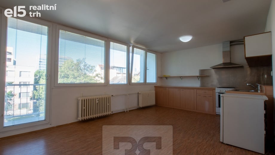 Pronájem byty 2+kk, 58 m² - Praha - Michle