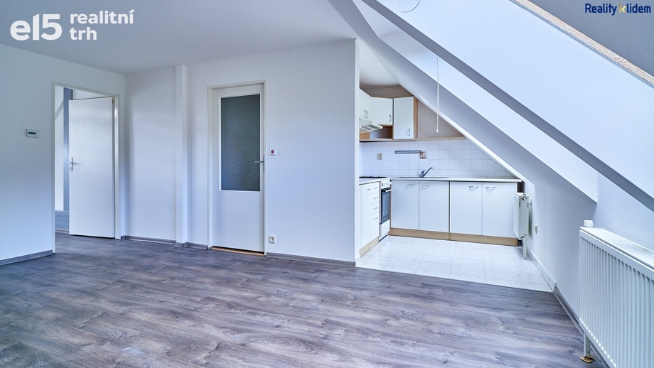 Pronájem byty 3+kk, 83 m² - Luleč