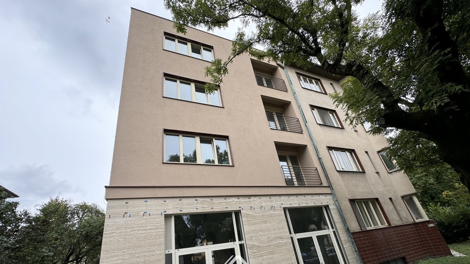 Pronájem byty 1+kk, 34 m² - Poděbrady II