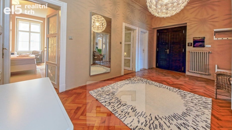 Pronájem byty 4+1, 133 m² - Praha - Smíchov