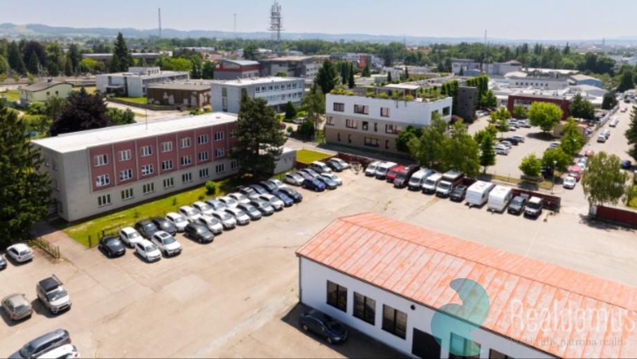 Pronájem kanceláře 1 260 m², České Budějovice