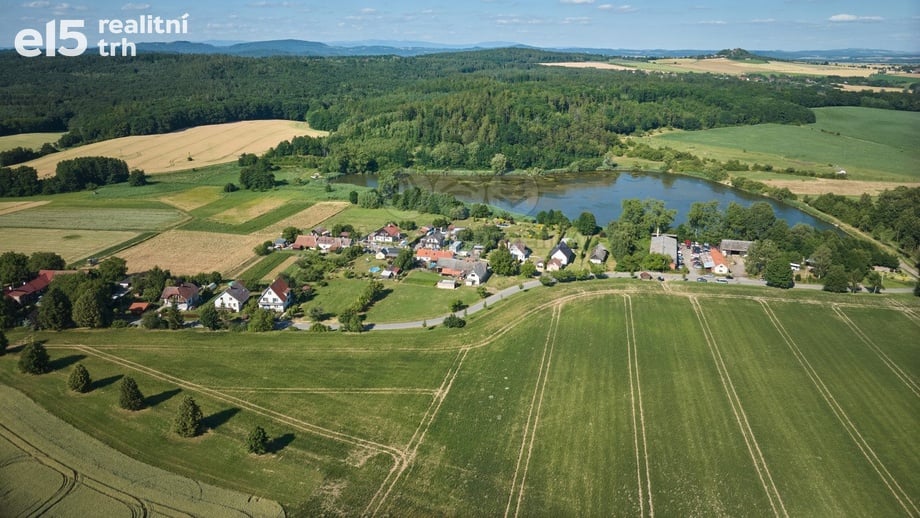 Prodej stavebního pozemku 1 575 m², Střevač