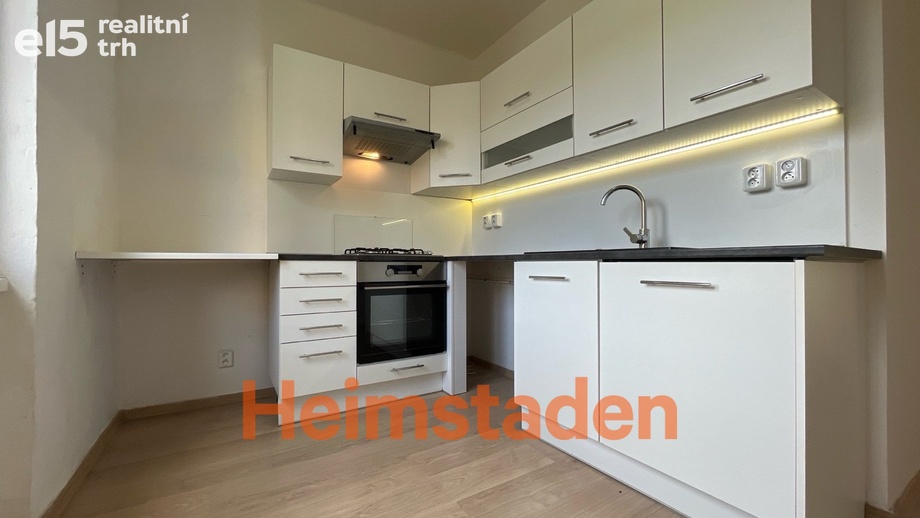 Pronájem byty 3+1, 62 m² - Havířov - Město
