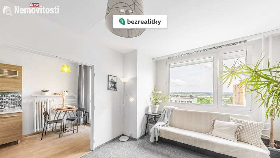 Prodej bytu 3+1 69 m², Praha 11