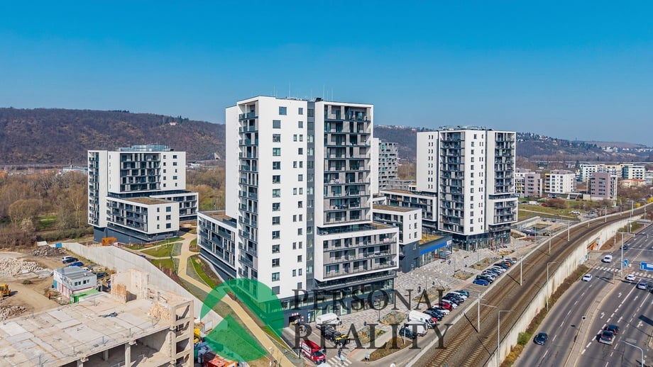 Pronájem obchodního prostoru 160 m², Praha - Modřany