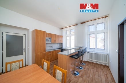 Prodej bytu 1+1 60 m², Králíky