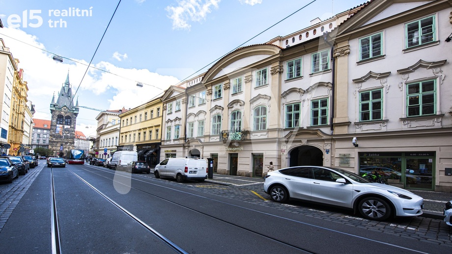 Pronájem kanceláře, 190 m² - Praha - Nové Město