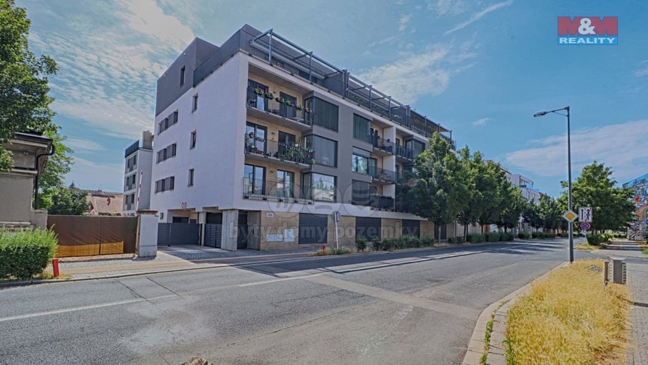 Pronájem byty 1+kk, 35 m² - Poděbrady III