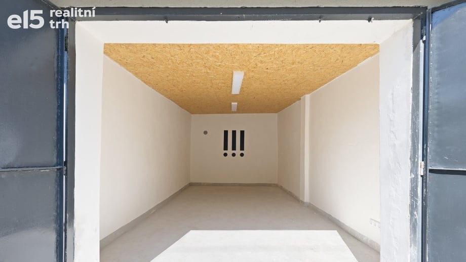 Pronájem garáže, 21 m² - Ostrava