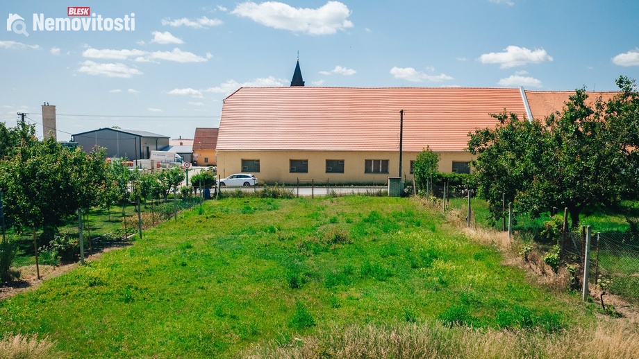 Prodej zahrady 923 m², Znojmo - Přímětice