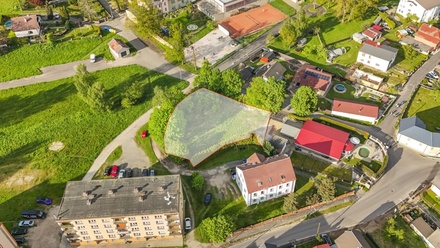 Prodej komerčního pozemku 1 168 m², Skalná