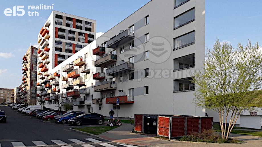 Pronájem byty 1+kk, 34 m² - Praha - Horní Měcholupy