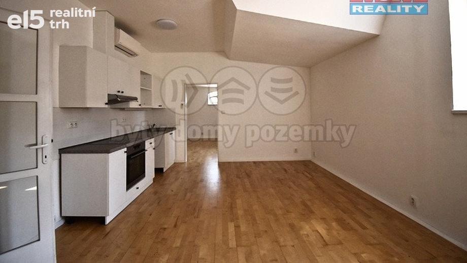 Pronájem byty 2+kk, 54 m² - Žamberk