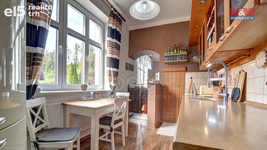 Prodej rodinné domy, 408 m² - Hostinné