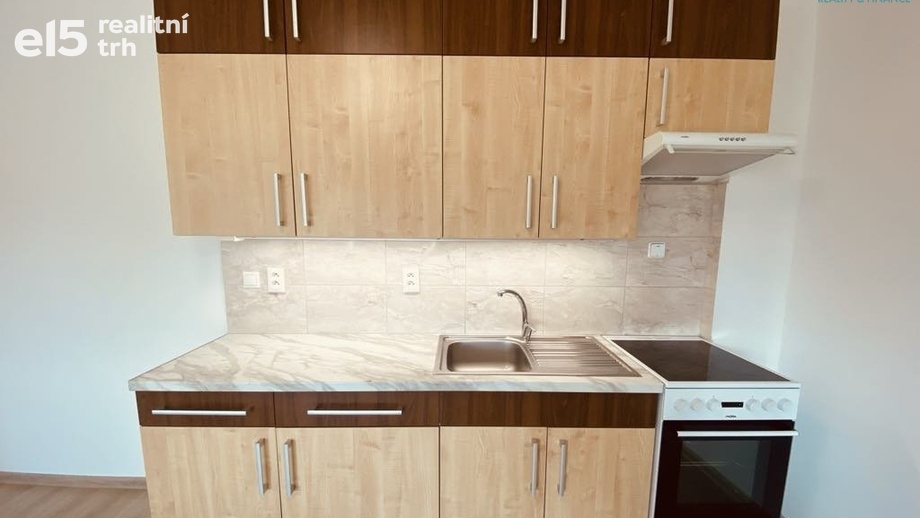 Pronájem byty 2+kk, 66 m² - Měřín