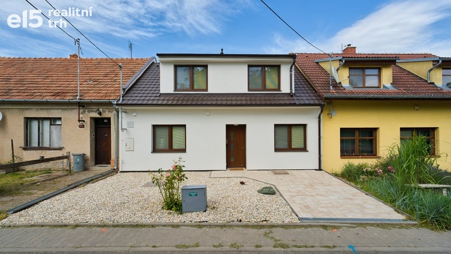 Pronájem rodinné domy, 160 m² - Hostěrádky-Rešov