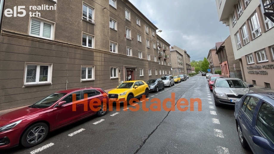 Pronájem byty 2+1, 57 m² - Český Těšín