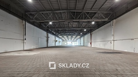 Pronájem skladu 1 463 m², Praha