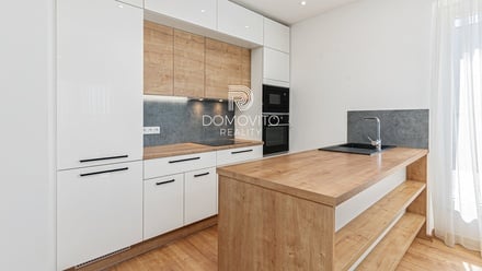 Prodej bytu 3+kk 81 m², Řepov