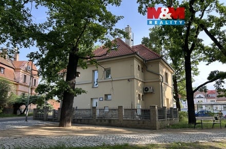 Pronájem kanceláře 31 m², Louny