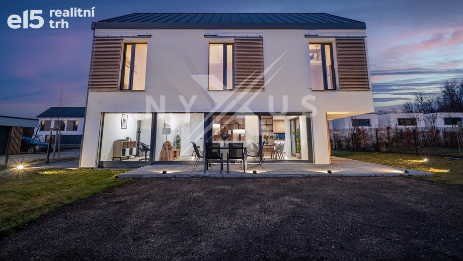 Pronájem rodinné domy, 169 m² - Přezletice
