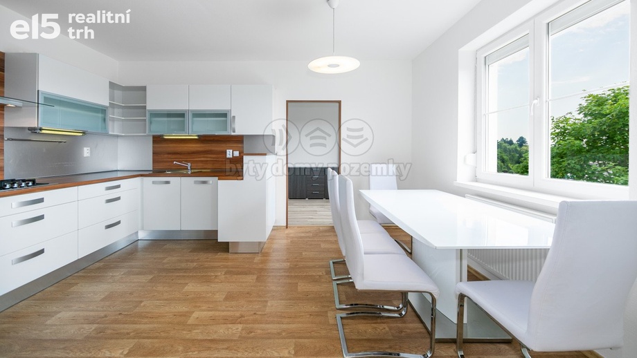 Pronájem byty 4+1, 89 m² - Domažlice - Hořejší Předměstí