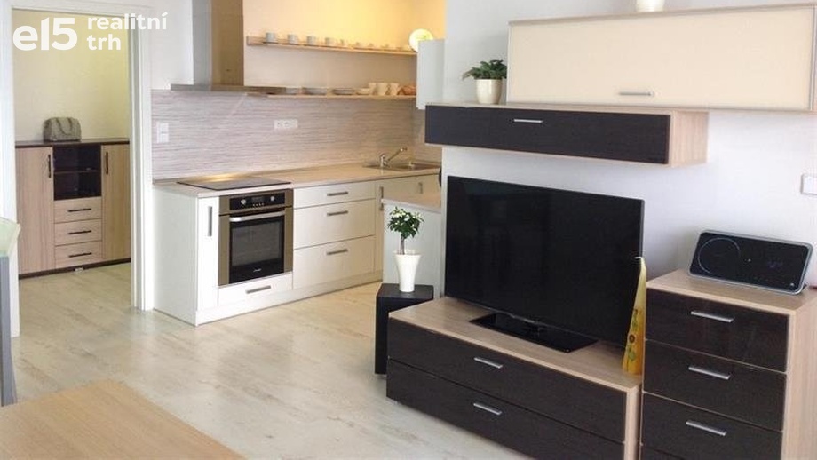 Pronájem byty 3+kk, 74 m² - Olomouc - Povel