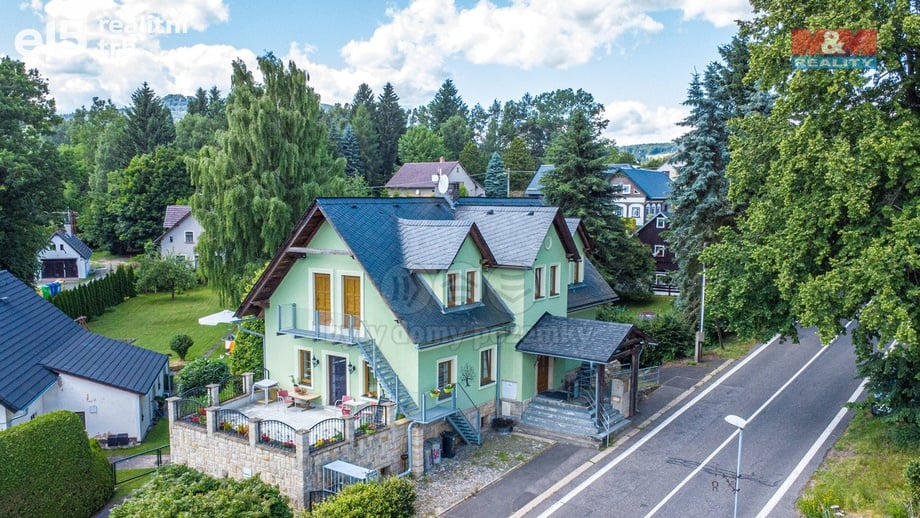 Prodej rodinného domu 378 m², Jablonné v Podještědí - Petrovice