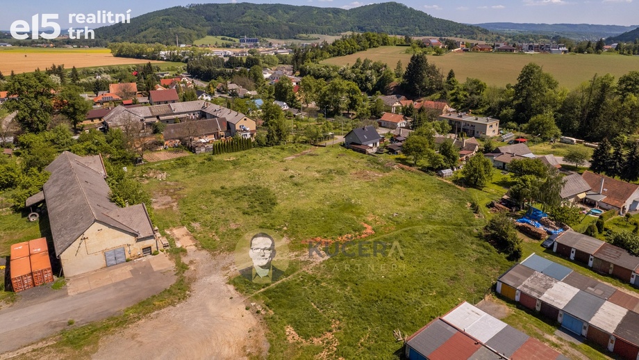 Prodej pozemky pro komerční výstavbu, 23 499 m² - Moravská Třebová