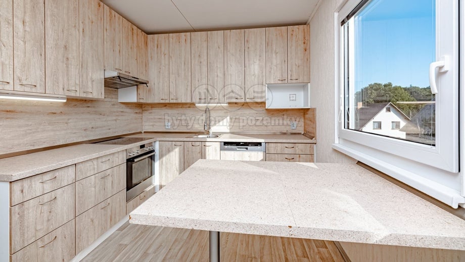 Prodej byty 3+1, 78 m² - Líšnice