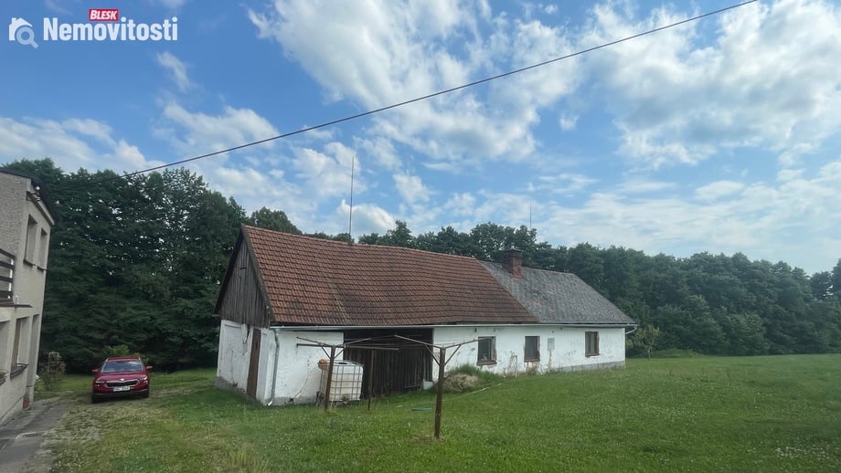 Prodej rodinného domu 90 m², Velké Poříčí