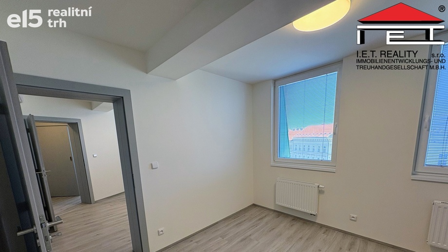 Pronájem byty 2+1, 37 m² - Brno-město