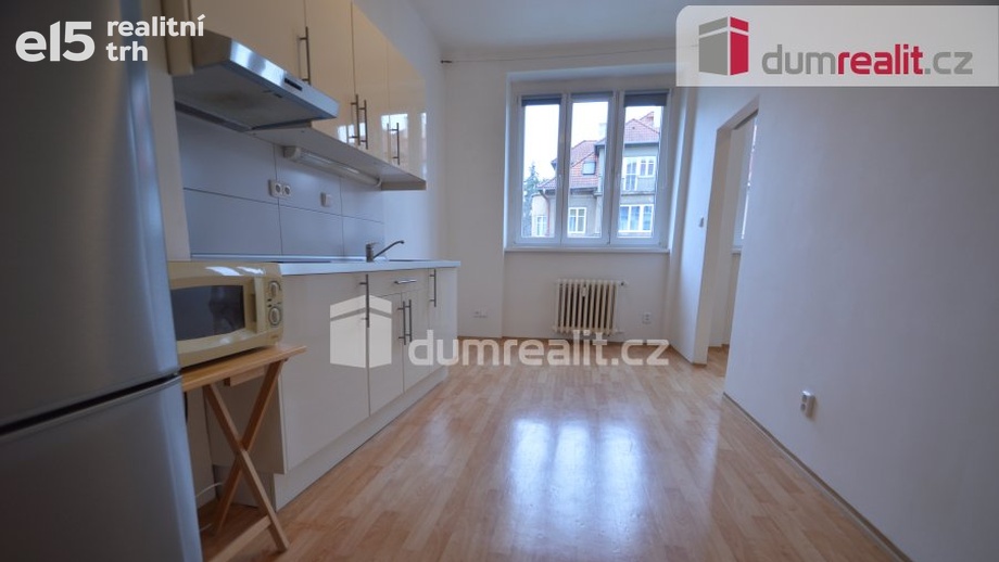 Pronájem byty 1+1, 38 m² - Praha - Dejvice