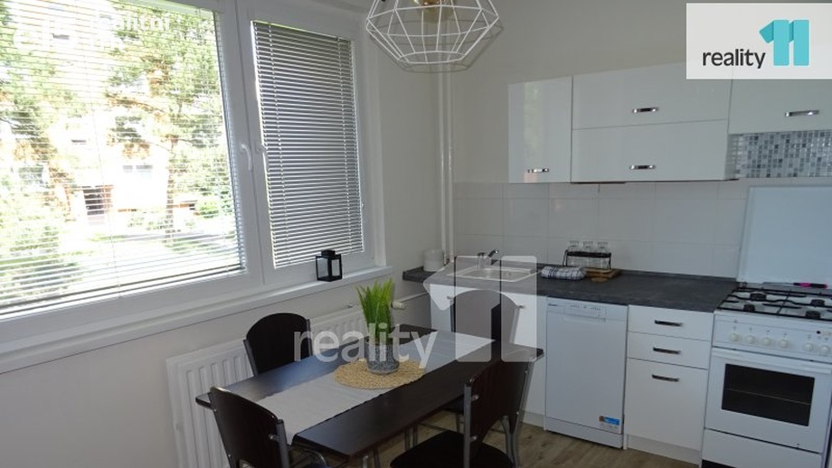 Pronájem byty 3+1, 70 m² - Česká Lípa