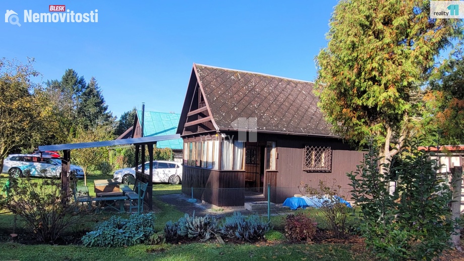 Prodej chaty 54 m², Káraný