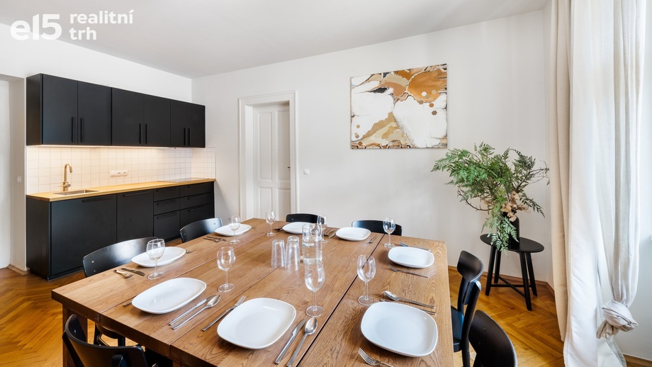 Prodej byty 5+kk, 102 m² - Praha - Smíchov