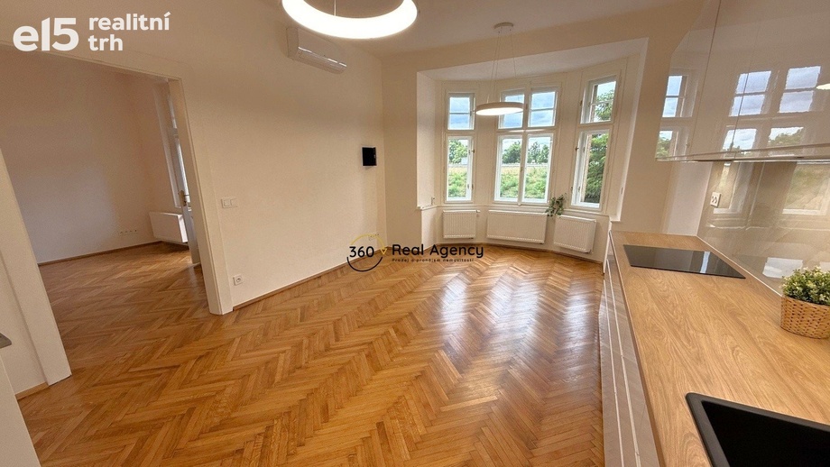 Pronájem byty 4+kk, 122 m² - Praha - Vinohrady
