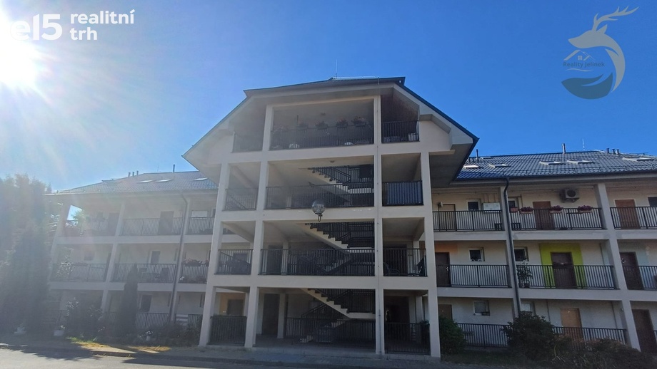 Pronájem byty 1+kk, 40 m² - Štěnovice