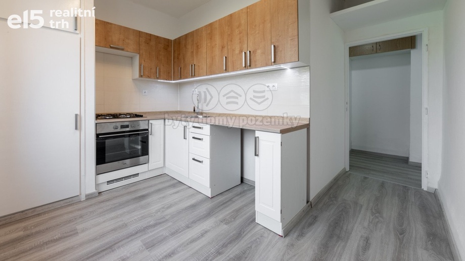Pronájem byty 2+1, 52 m² - Sokolov