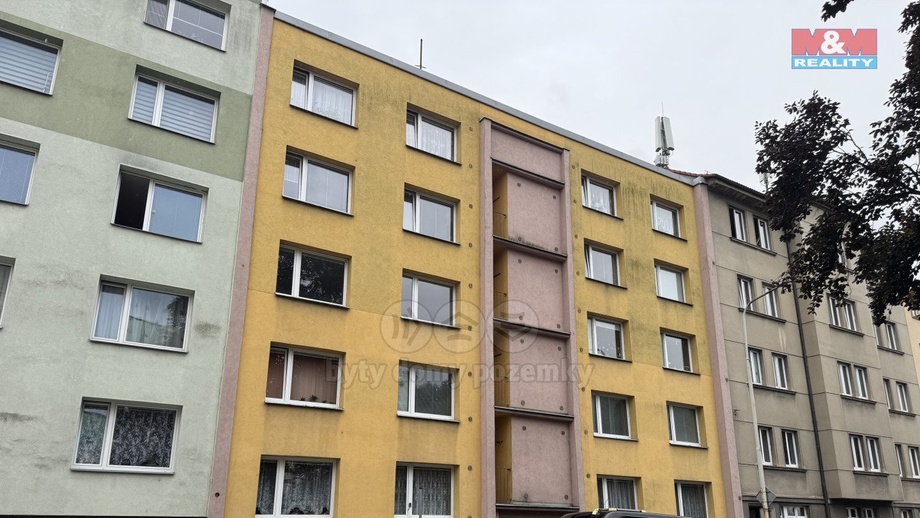 Pronájem byty 2+1, 38 m² - Děčín I-Děčín