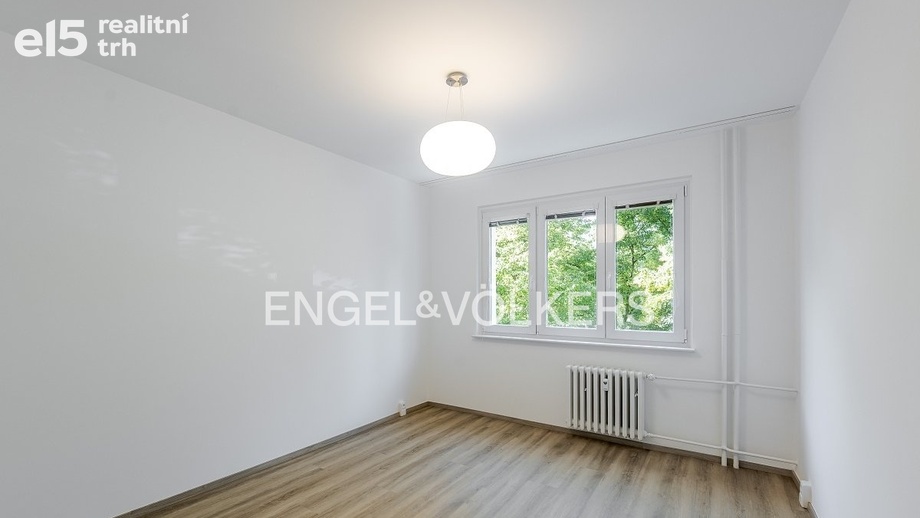 Pronájem byty 2+1, 54 m² - Praha