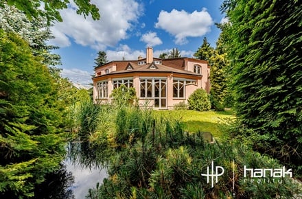 Prodej rodinného domu 288 m², Olomouc - Neředín