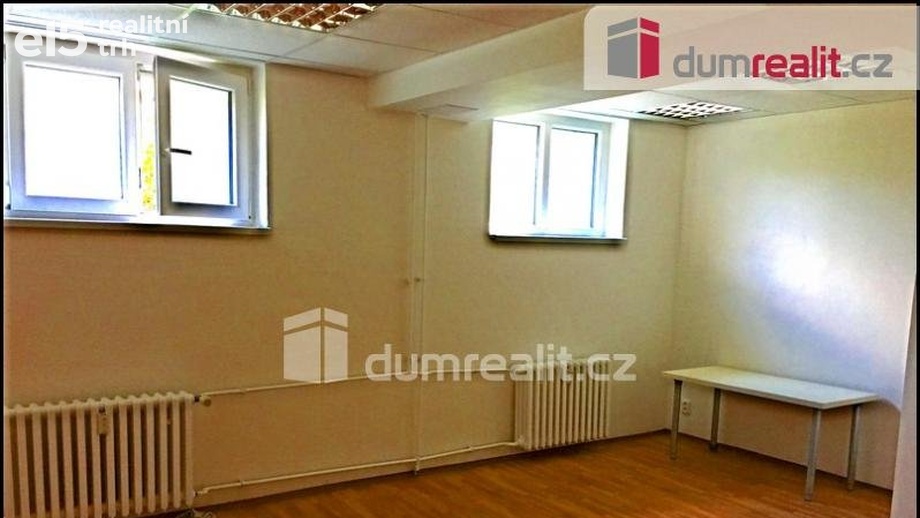 Pronájem sklady, 25 m² - Praha - Smíchov