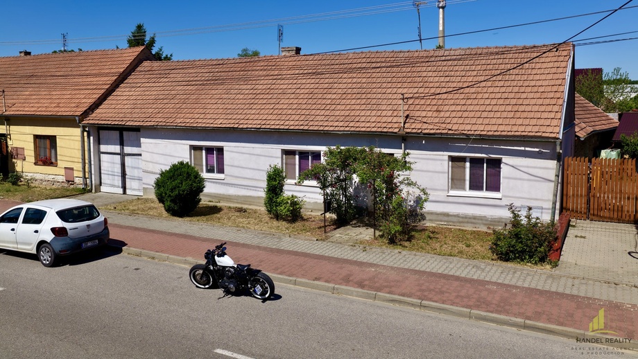 Prodej rodinného domu 423 m², Novosedly