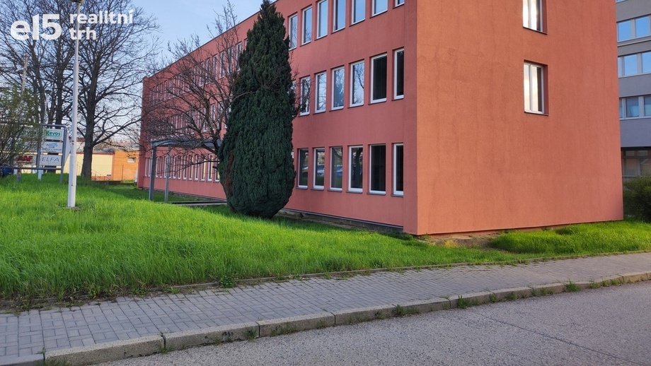 Pronájem kanceláře, 106 m² - Brno - Medlánky