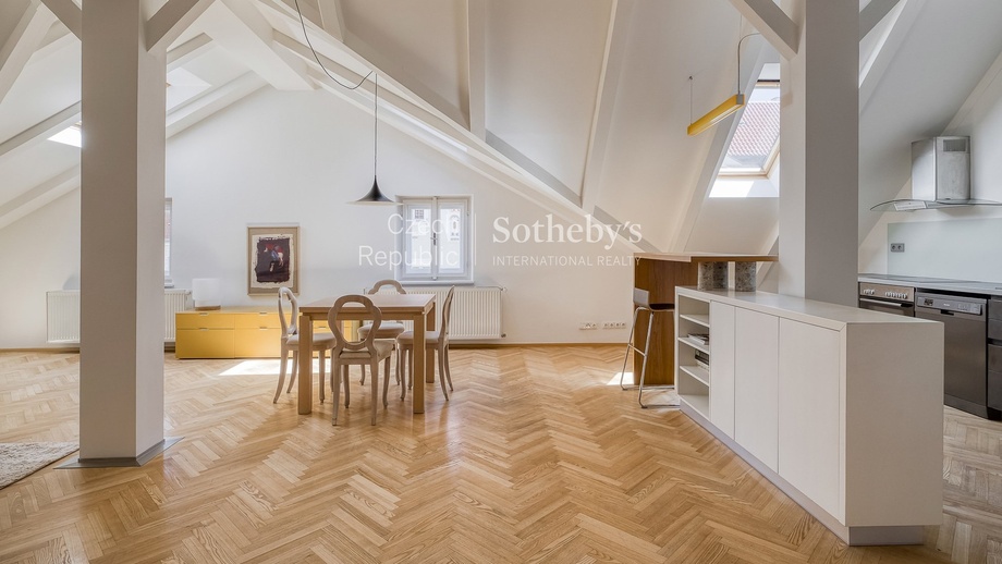 Pronájem byty 2+kk, 114 m² - Praha
