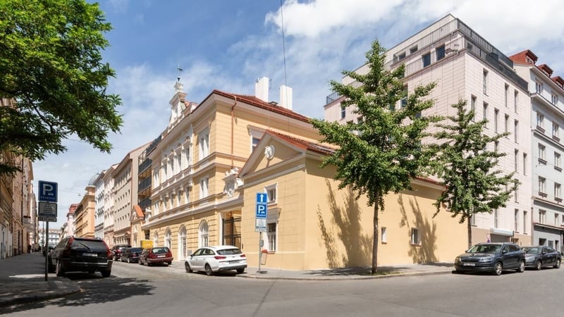 Nová bytová výstavba Praha 1 a Praha 2: Seriál o developerských rezidenčních projektech a cenách nového bydlení