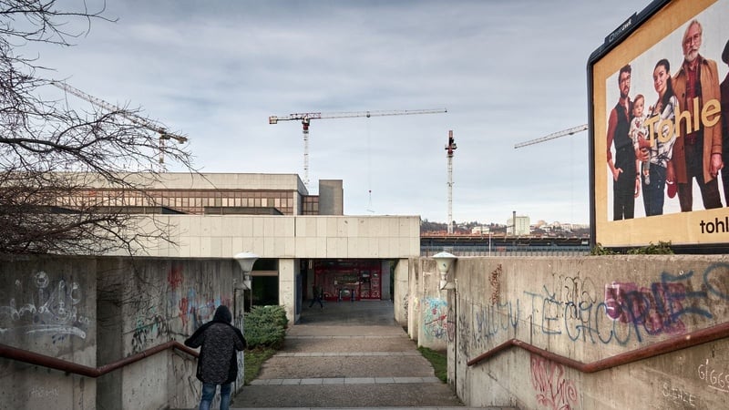Praha rozmrazila plány na přestavbu okolí metra Nádraží Holešovice, umožnila prodej klíčových pozemků