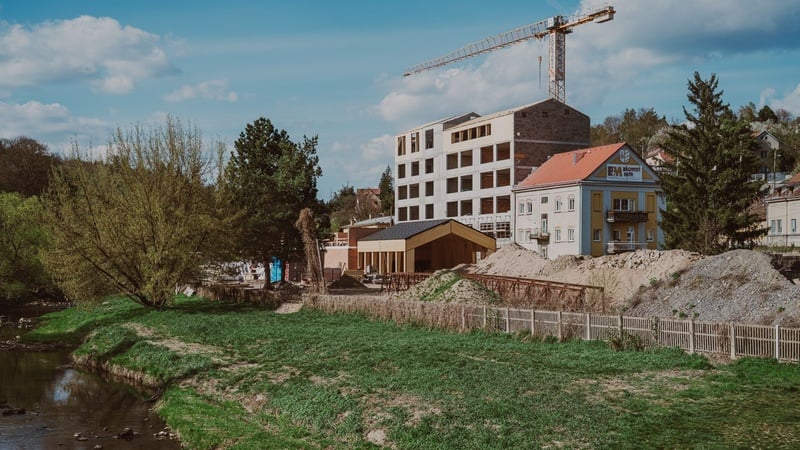 Ani bypass nepomohl. Digitalizace stavebního řízení podle samospráv nefunguje