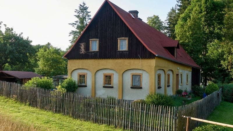 Češi šílí po chalupách. Ve Špindlu a na Lipně je téměř vyprodáno